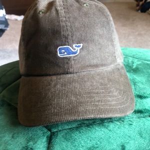 NWT Vineyard Vines Olive Corduroy Hat. Adjustable